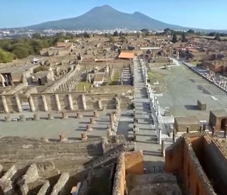 Pompei Center Life Atmosphere Экстерьер фото